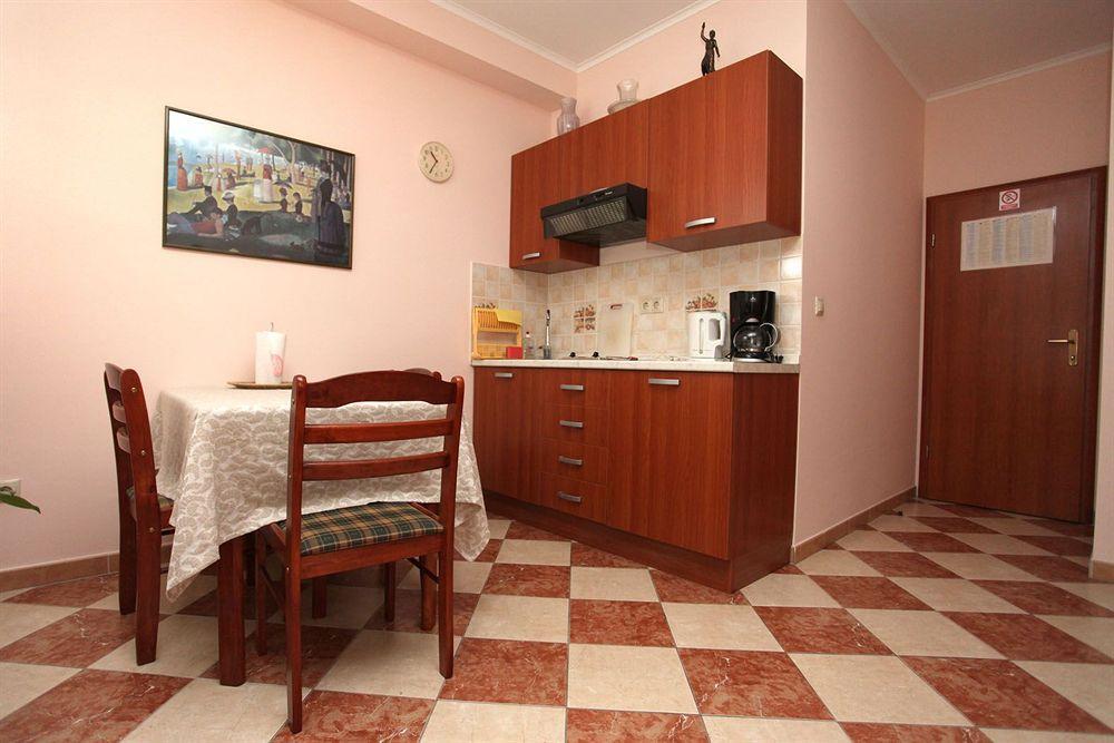 Split Apartments Peric Esterno foto