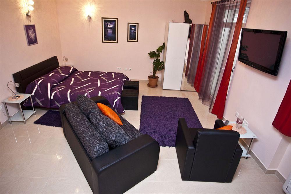 Split Apartments Peric Esterno foto
