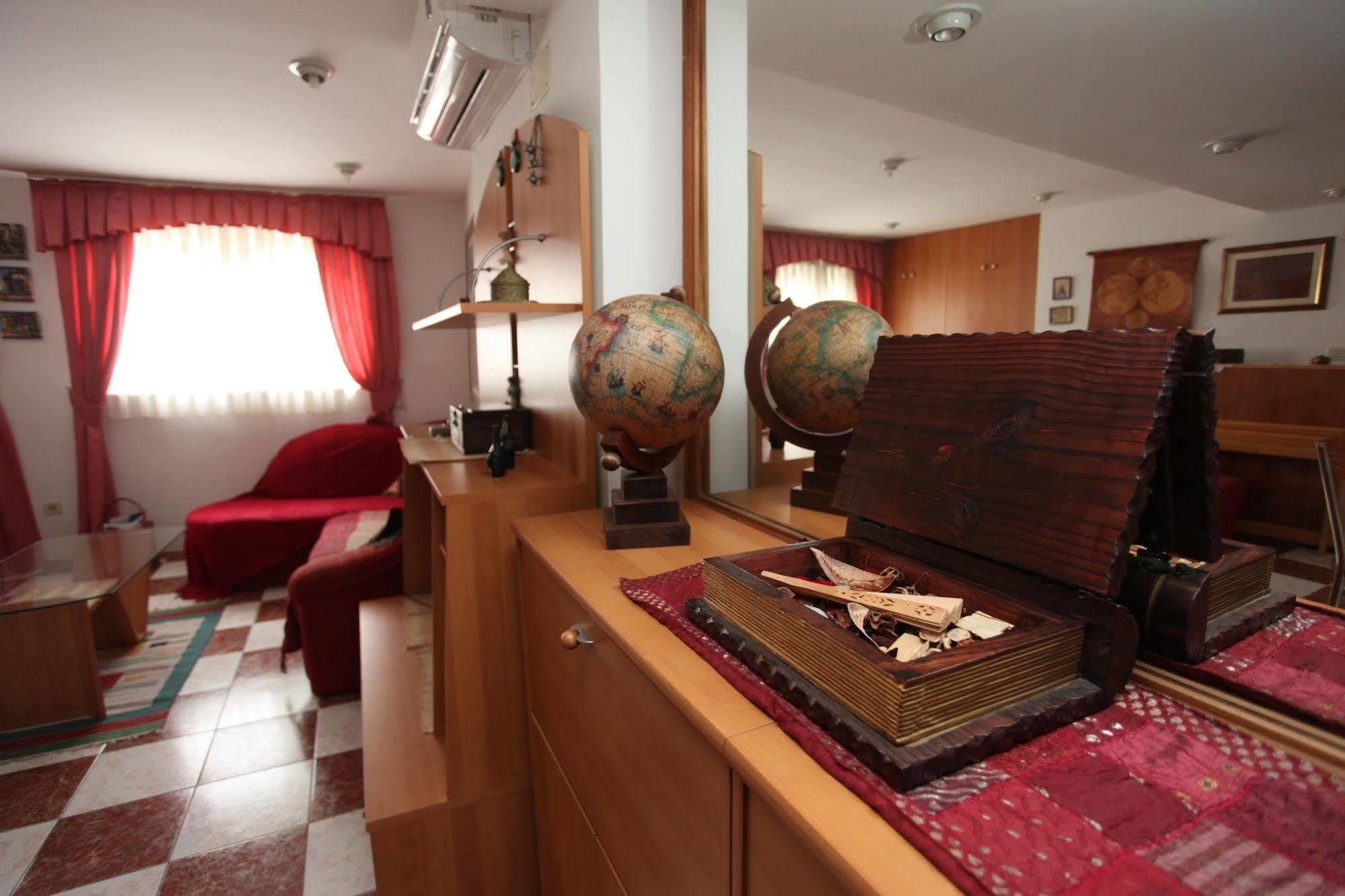 Split Apartments Peric Esterno foto