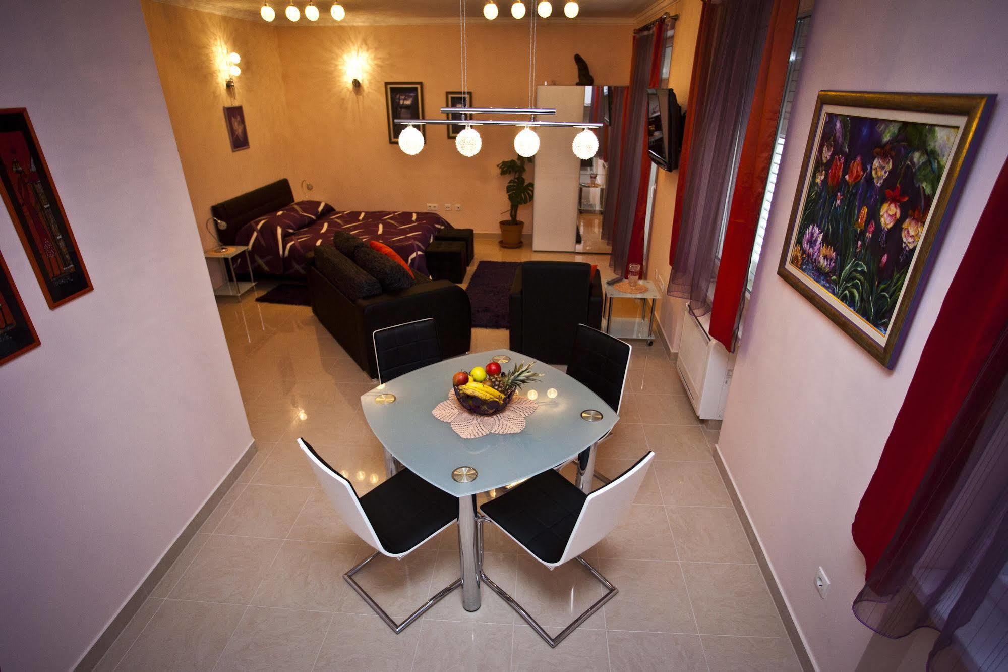 Split Apartments Peric Esterno foto