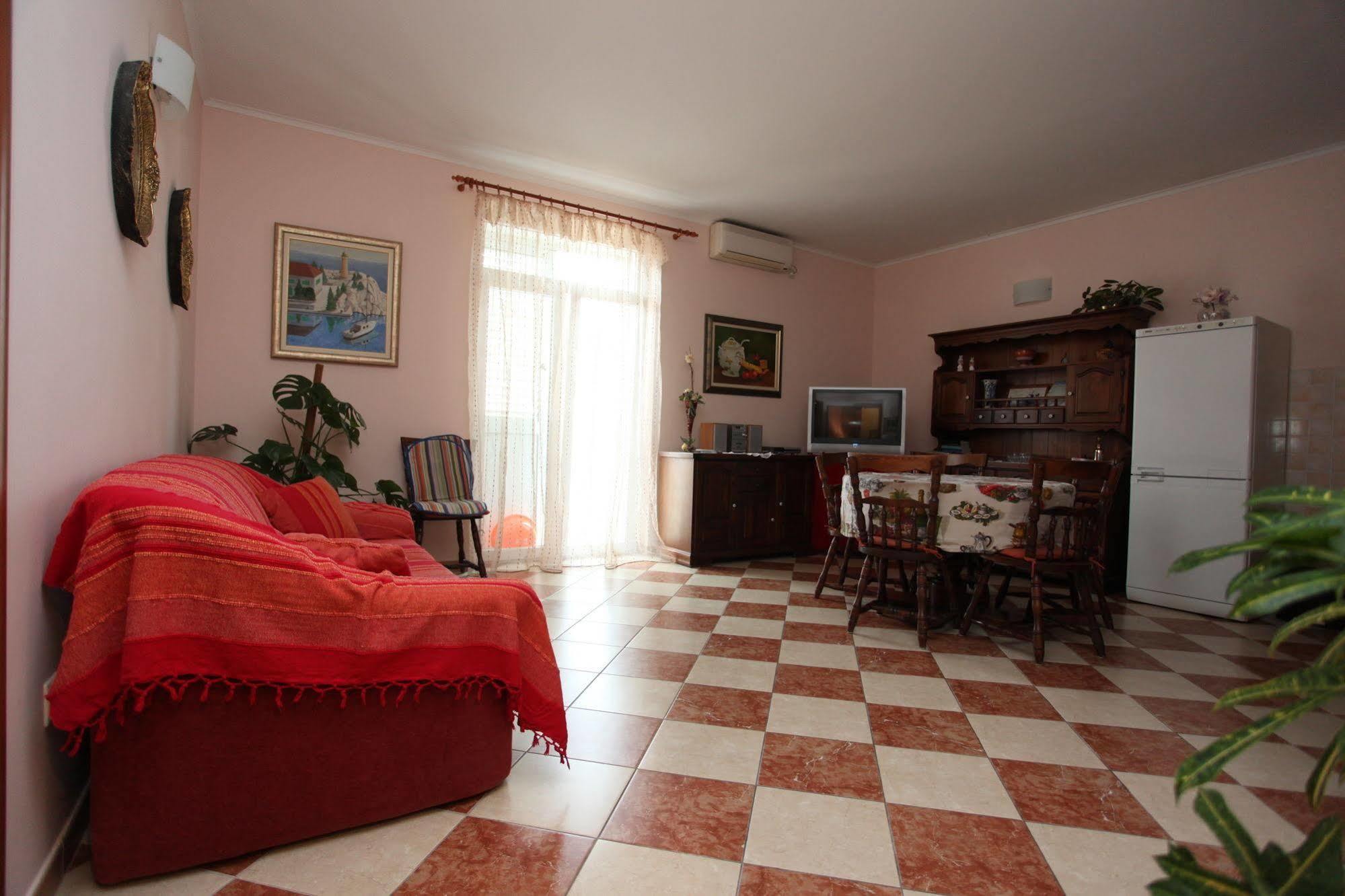 Split Apartments Peric Esterno foto