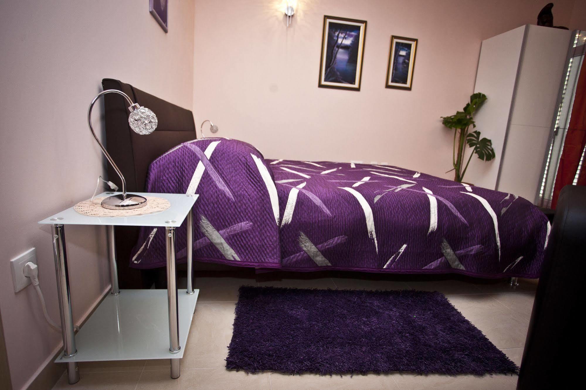 Split Apartments Peric Esterno foto