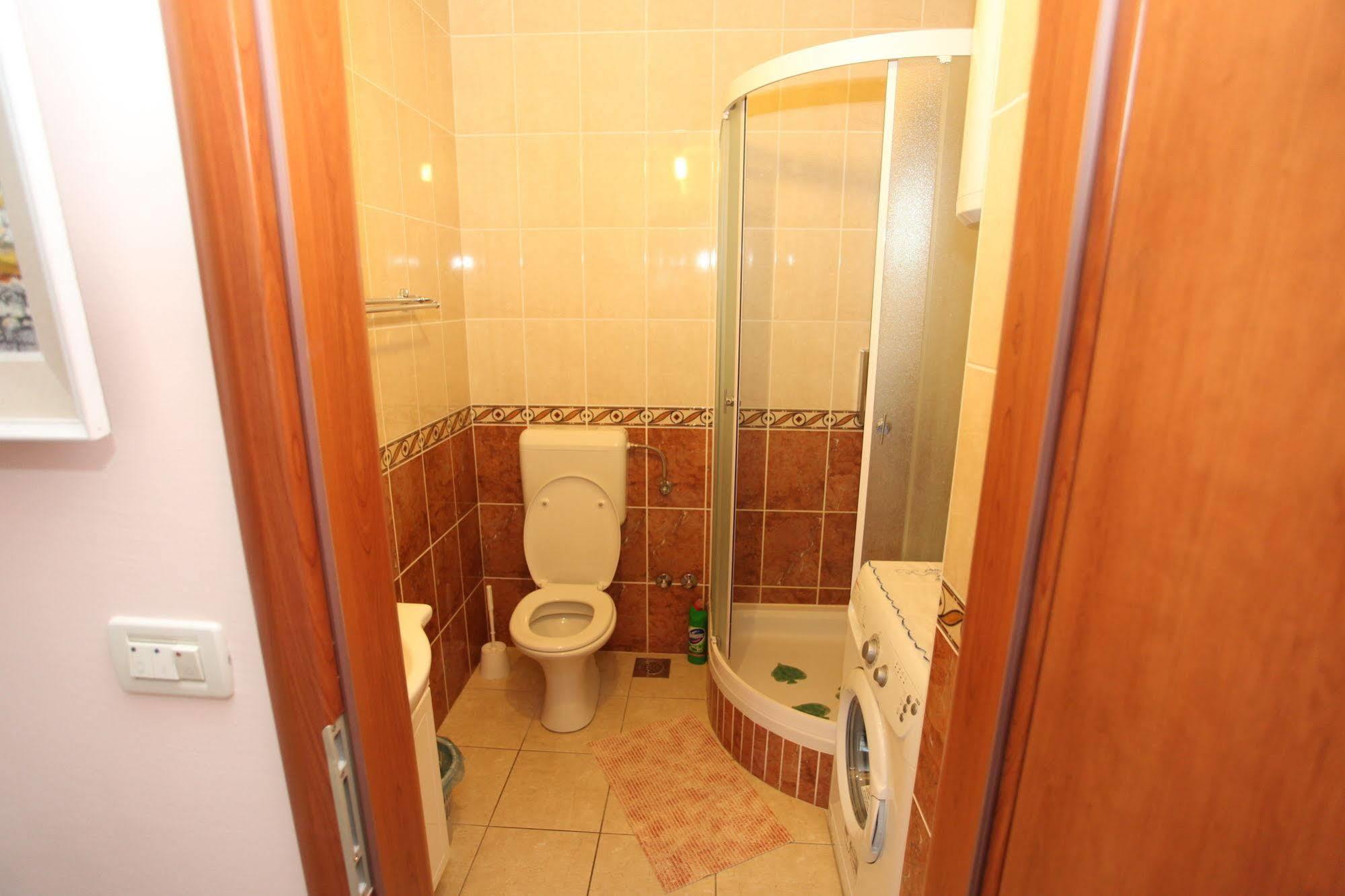 Split Apartments Peric Esterno foto